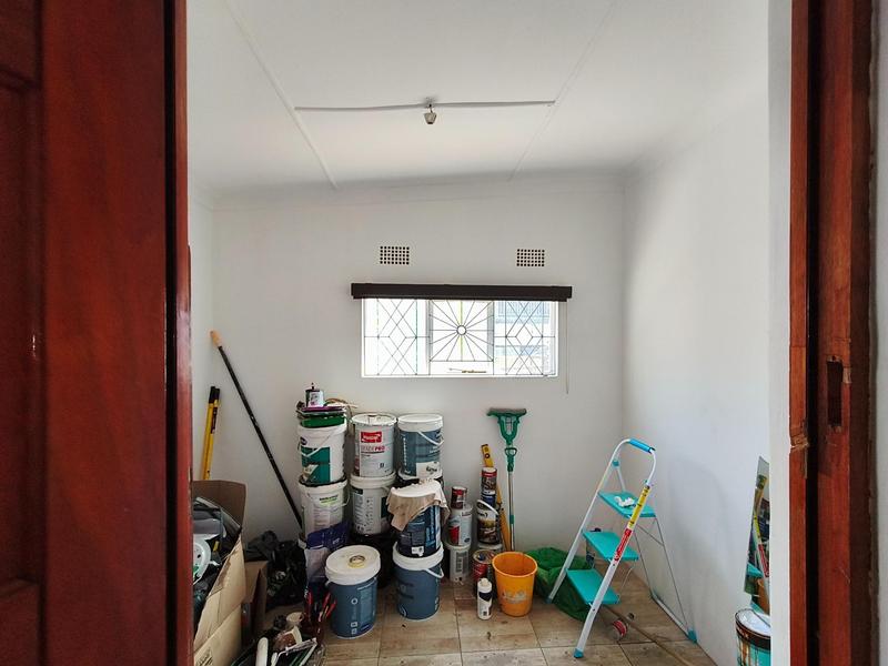 To Let Commercial Property for Rent in Mthata Eastern Cape